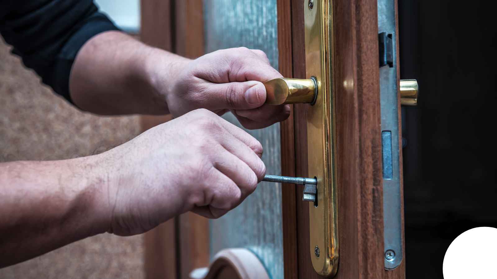 Locksmith in Nashville, TN — Nashville Sliding Door Lock Repair