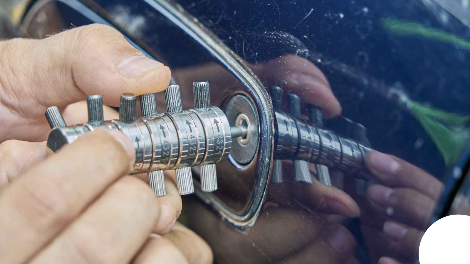 Locksmith in Nashville, TN — Nashville Sliding Door Lock Repair